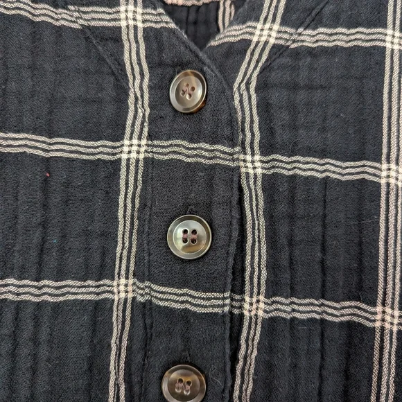 Madewell lightspun evert top in windowpane black flannel v neck size M medium - Picture 5 of 5
